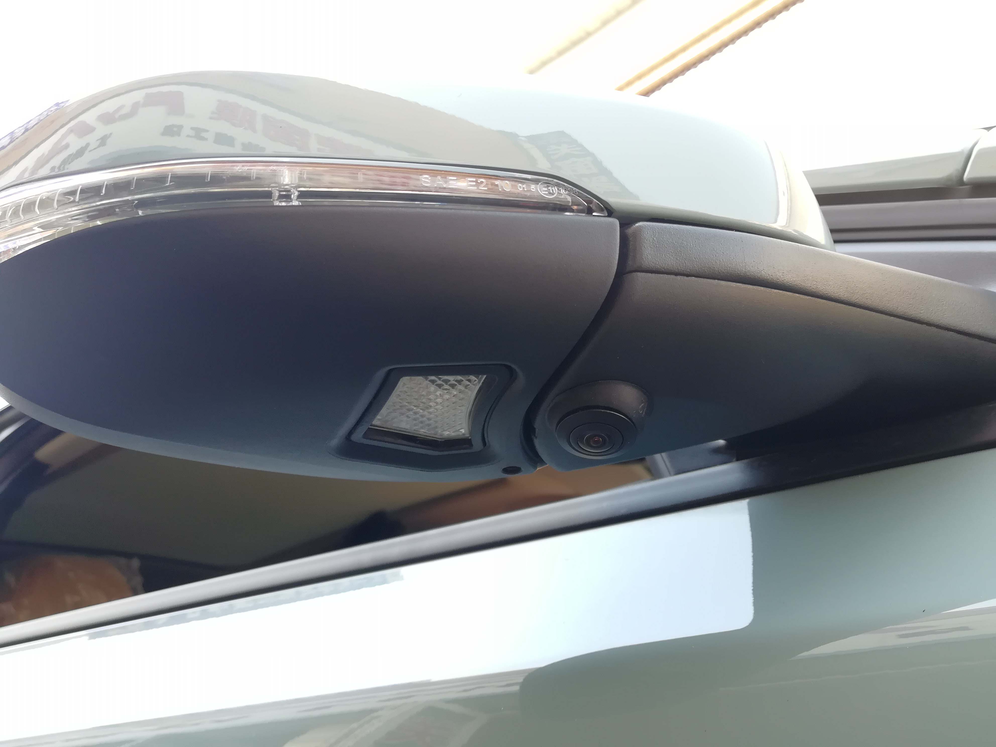 沃尔沃V40加装车视野超清4K全景，小改变带来大大的安全感