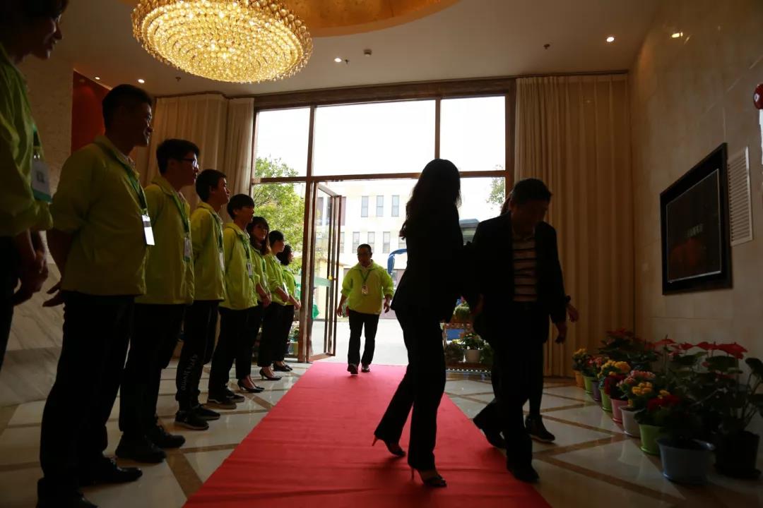 热烈欢迎|高雄市理烫发美容职业工会理事长携团莅临参观美熙生物，共鉴实力！