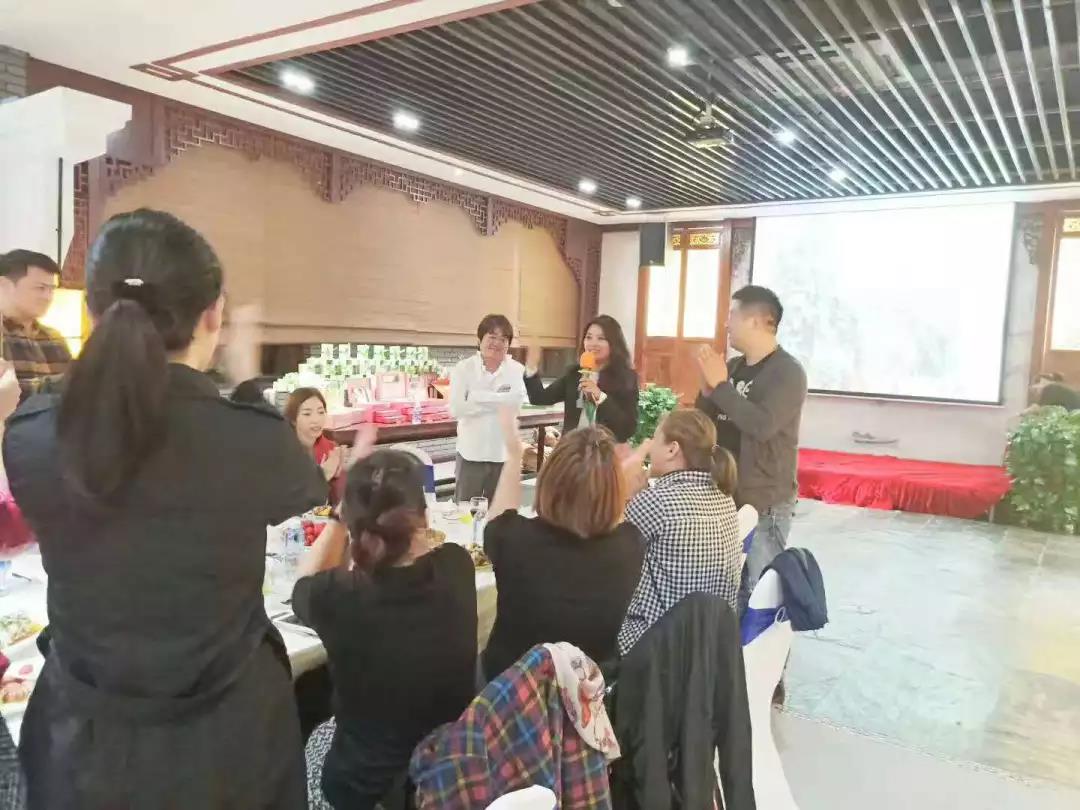热烈欢迎|高雄市理烫发美容职业工会理事长携团莅临参观美熙生物，共鉴实力！
