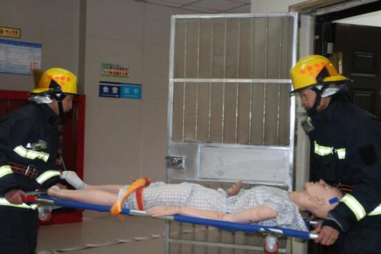 长丰县中医院举办2018年消防安全知识培训及消防演练