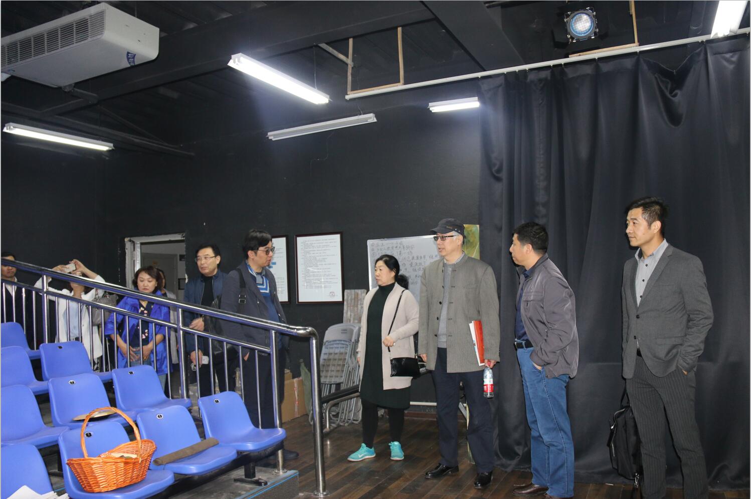 新加坡莎頓亞視傳媒藝術學院領導來我院交流訪問 新加坡莎頓亞視傳媒藝術學院領導來我院交流訪問