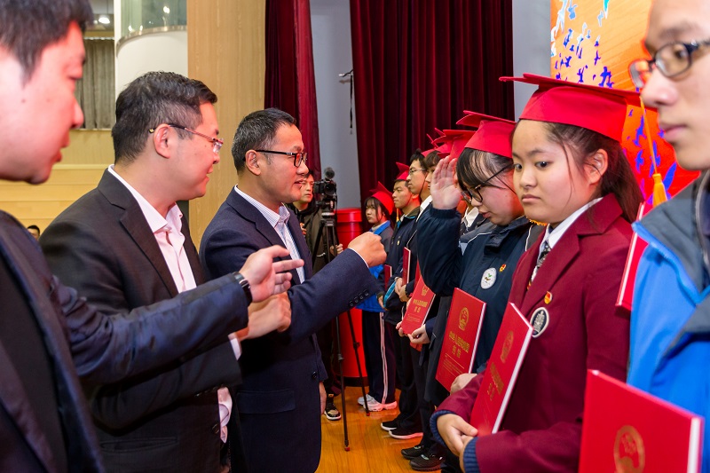 我所刘斌律师被聘为上海市普陀区中学中职学生“成长导师” | 普世公益 我所刘斌律师被聘为上海市普陀区中学中职学生“成长导师” | 普世公益