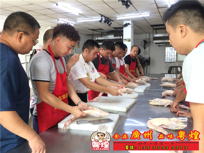 2018.8.24 香烧琵琶鸭培训  脆皮烧鸭培训  烧鸭饭制作方法