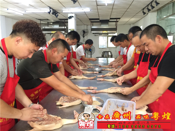 2018.8.24 香烧琵琶鸭培训  脆皮烧鸭培训  烧鸭饭制作方法