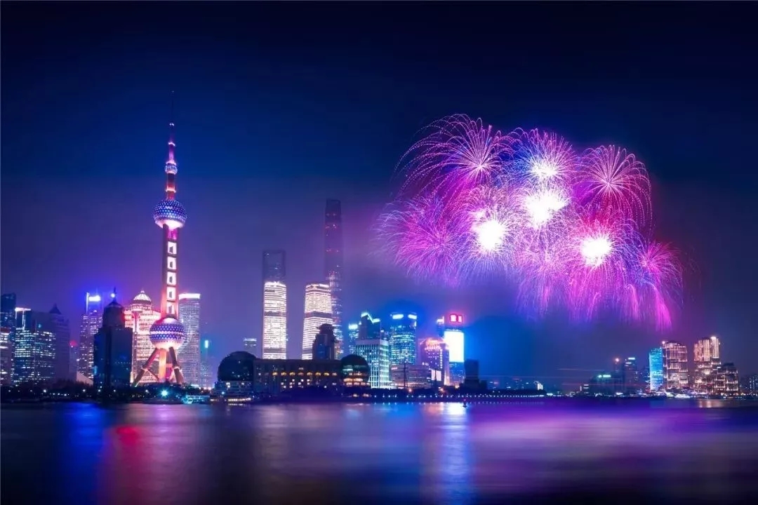 扯淡的2018就让它过去吧,今晚,我要疯狂浪到2019~ 扯淡的2018就让它过去吧,今晚,我要疯狂浪到2019~
