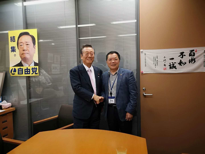 積極響應“一帶一路”戰略,推動中日企業友好交流 積極響應“一帶一路”戰略,推動中日企業友好交流