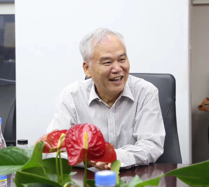 廣東省客家商會輪值會長交接儀式在建藝集團成功舉行——劉海云董事長接棒第二期輪值會長 廣東省客家商會輪值會長交接儀式在建藝集團成功舉行——劉海云董事長接棒第二期輪值會長