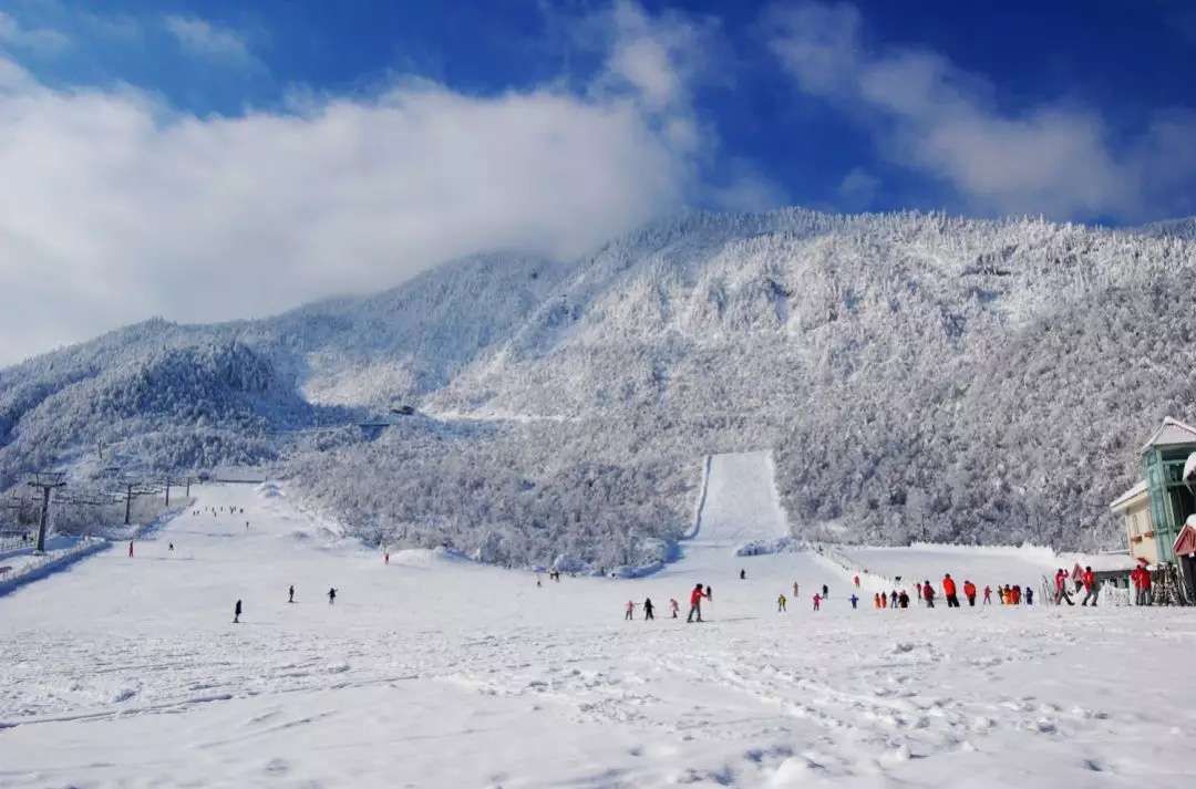 四川人民有福了,冬日去这些地方滑雪撒个泼儿,安排,必须安排! 四川人民有福了,冬日去这些地方滑雪撒个泼儿,安排,必须安排!