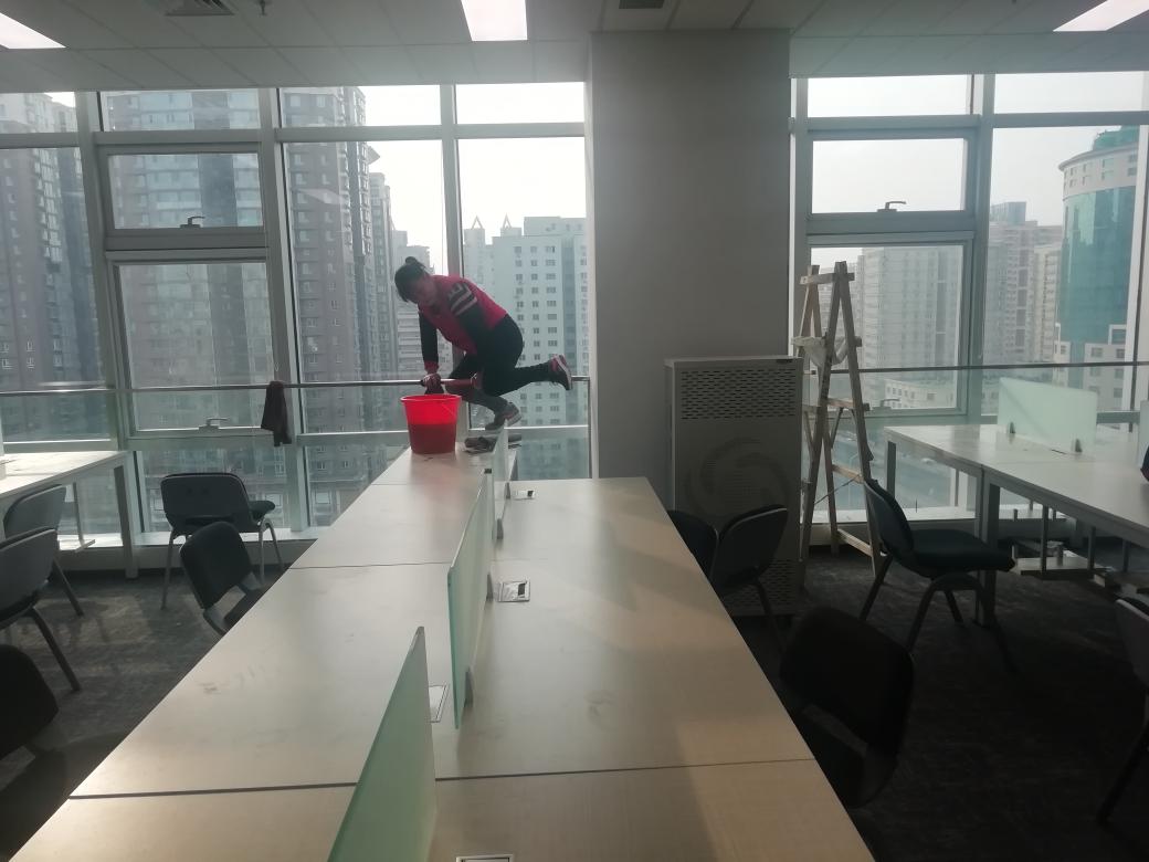 包商银行保洁案例