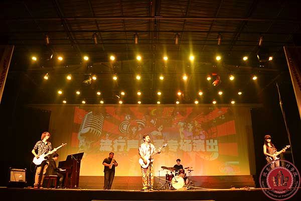 学生汇报演出-2013 学生汇报演出-2013