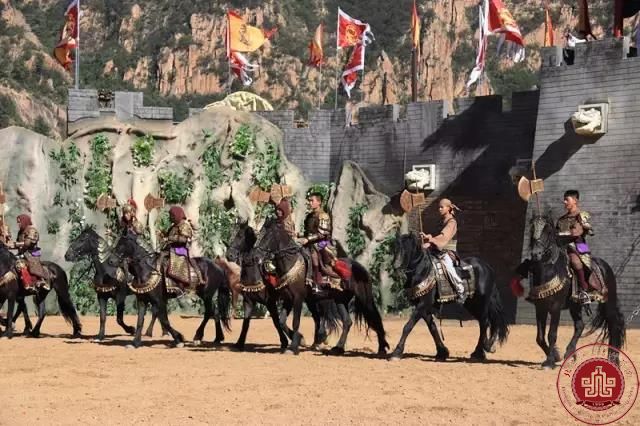 我院师生参演实景音乐剧《木兰花开》祖山上演 我院师生参演实景音乐剧《木兰花开》祖山上演