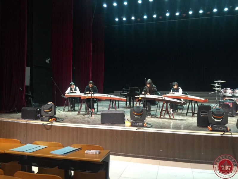 流行音乐学院期末考试精彩纷呈 流行音乐学院期末考试精彩纷呈