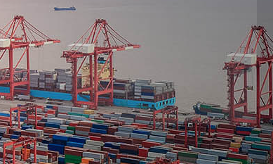 一季度中国进出口平衡向好 主动开放还将扩大