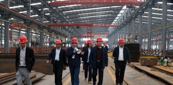 郑州市建筑业协会及集团领导莅临厂区参观考察