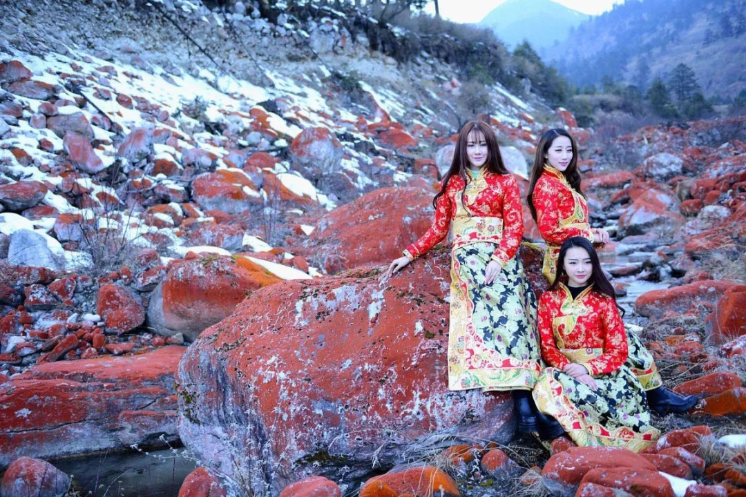 海螺女嫁给了猎人,如今他们的定情之地成了约泡的地方 海螺女嫁给了猎人,如今他们的定情之地成了约泡的地方