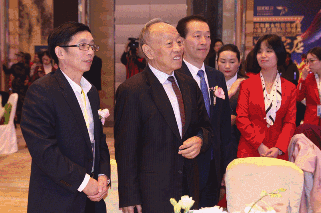 中国外交部前部长李肇星：纪念改革开放40周年-健康产业新格局、新航向、新机遇