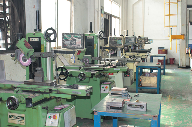 Grinding Machine