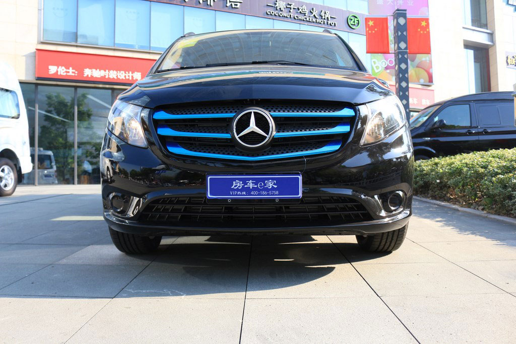 升级改装奔驰V级商务房车平顶7座现车