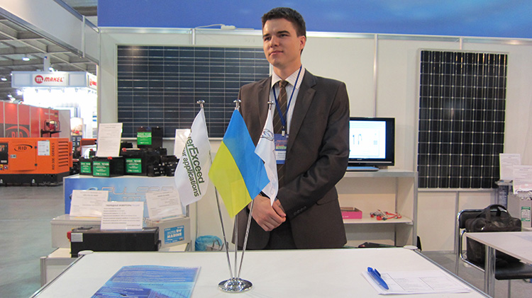 Wystawa EverExceed' na Elcom Ukraine 2013 ---możliwość konkurowania i rozwoju wraz z branżą energetyczną