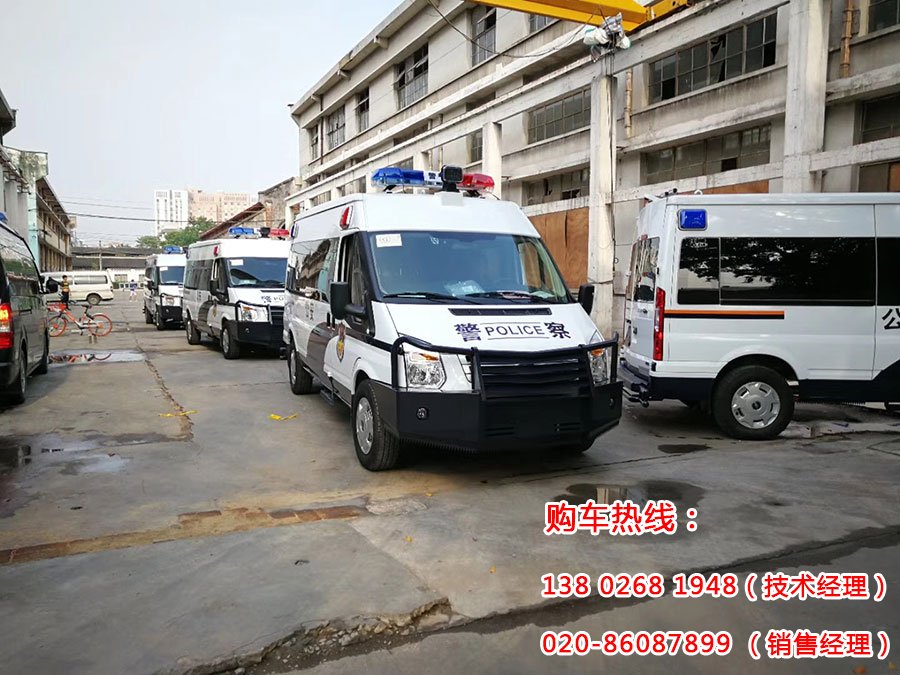 肇庆市公安局端州分局防暴冲锋(运兵)车成功交付 肇庆市公安局端州分局防暴冲锋(运兵)车成功交付