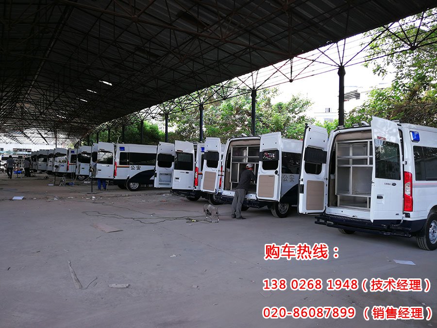 肇庆市公安局端州分局防暴冲锋(运兵)车成功交付 肇庆市公安局端州分局防暴冲锋(运兵)车成功交付