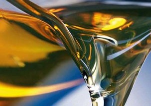 天津将全面推广乙醇汽油 专家建议使用高性能润滑油