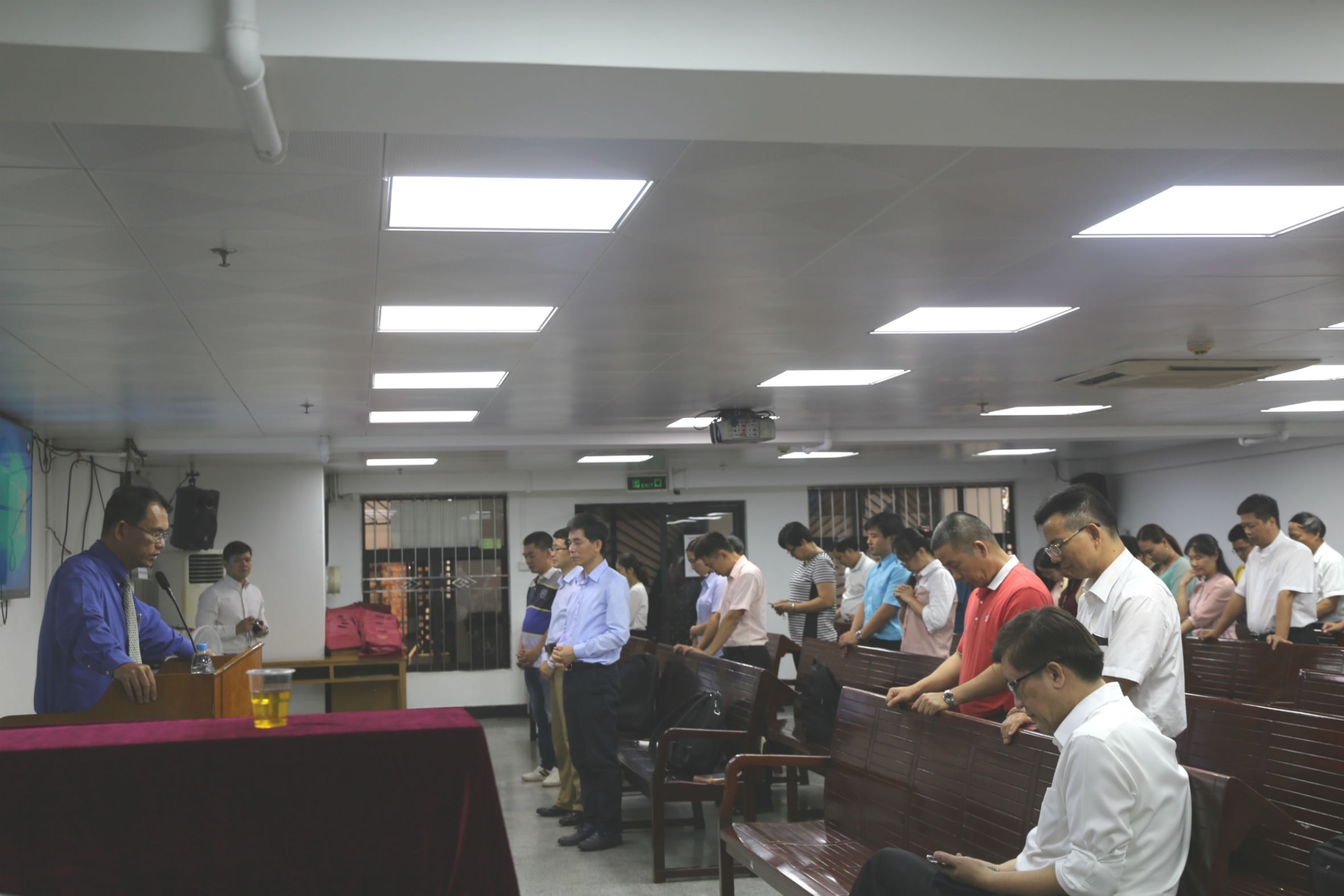 深圳市教牧同工举行退修会 深圳市教牧同工举行退修会