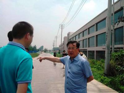 中原区区委书记王万鹏视察大中原亚博体彩官网扬尘治理工作 中原区区委书记王万鹏视察大中原亚博体彩官网扬尘治理工作