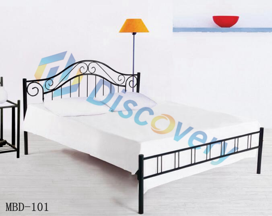 METAL BED