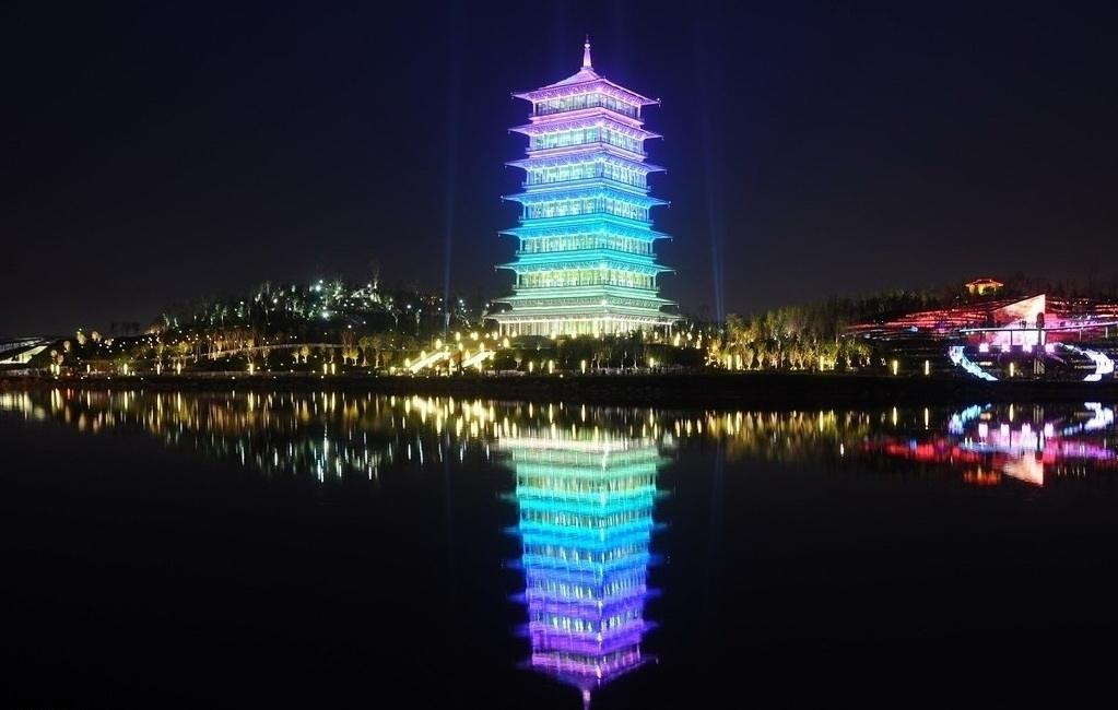 从“十三朝古都”到“网红城市” 西安加快打造国际旅游名城 从“十三朝古都”到“网红城市” 西安加快打造国际旅游名城