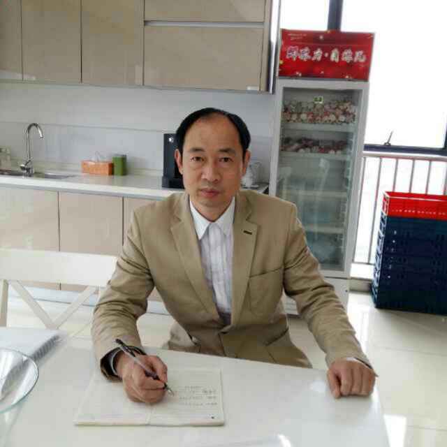 木工工长黄万财 木工工长黄万财