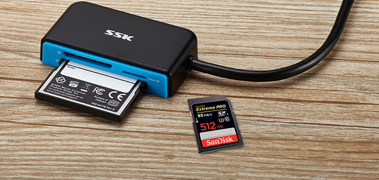 飚王（SSK）SCRM330多功能合一读卡器 USB3.0高速读写