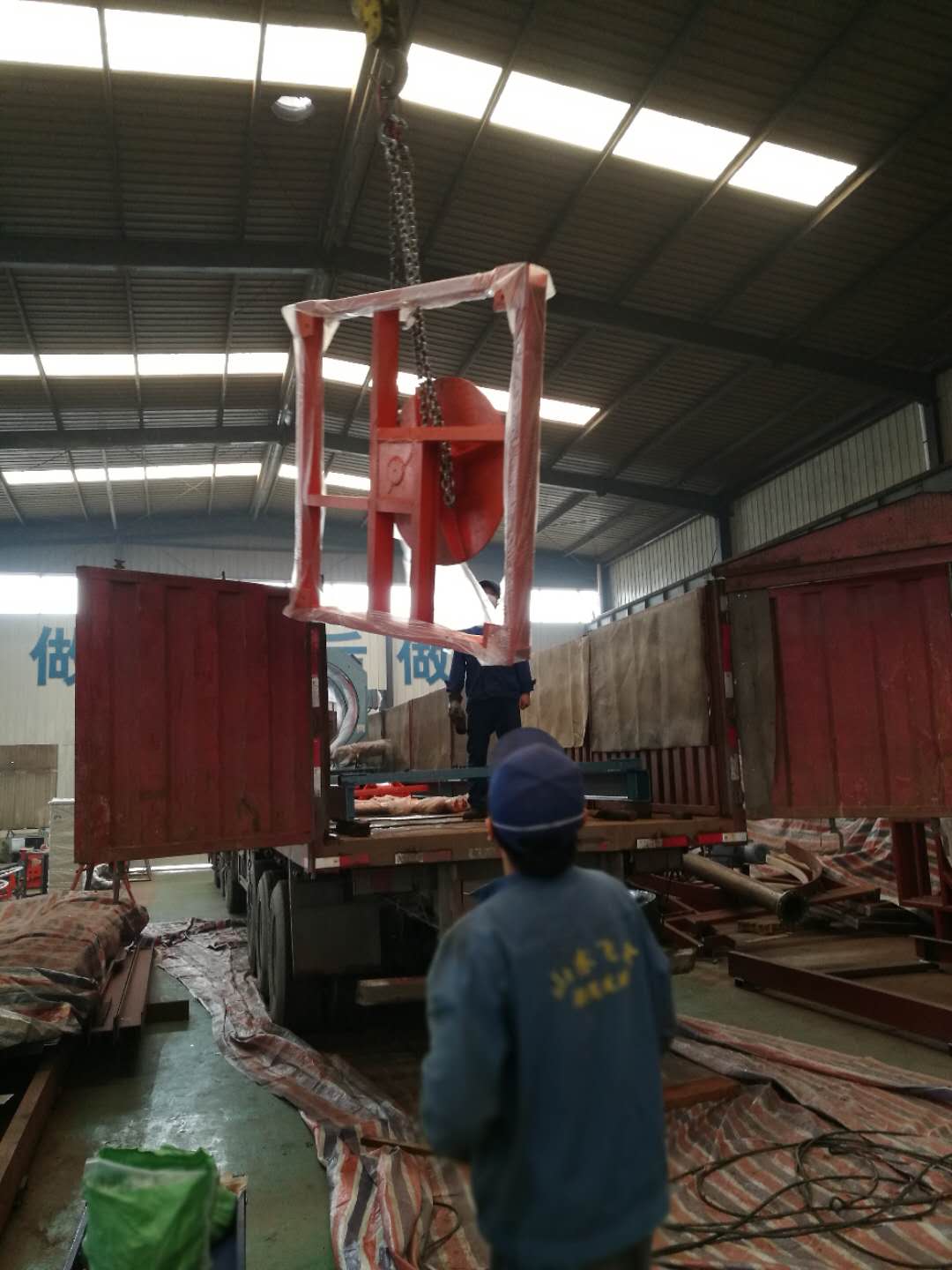 FH1500数控钢筋笼滚焊机成功出厂并顺利抵达湖北省襄阳市《原创》