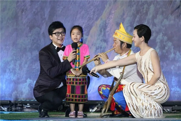 2019年海南“三月三”陵水主会场开幕式暨主题文艺晚会隆重上演 2019年海南“三月三”陵水主会场开幕式暨主题文艺晚会隆重上演