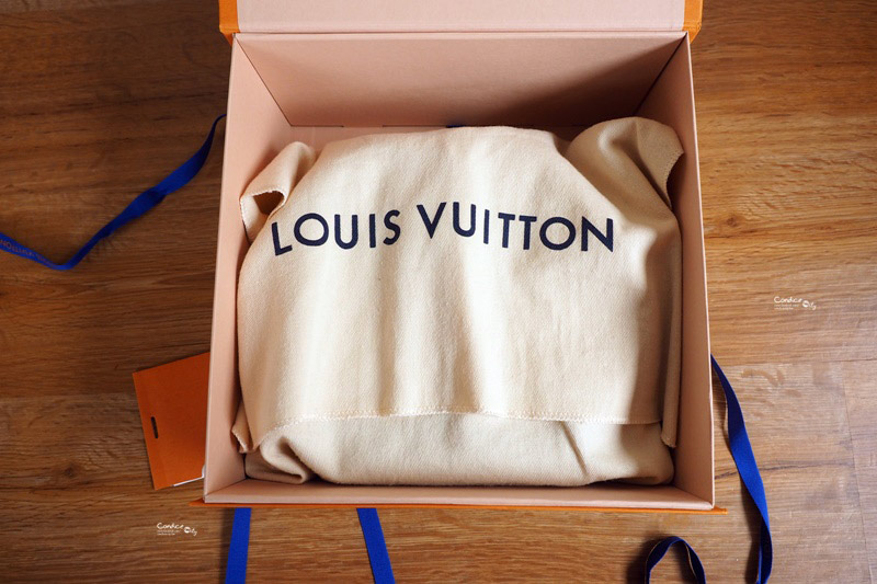 正品开箱M52294 LV Boite Chapeau 手袋 超可爱LV圆饼包,LV必买包款! 正品开箱M52294 LV Boite Chapeau 手袋 超可爱LV圆饼包,LV必买包款!