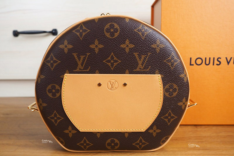 正品开箱M52294 LV Boite Chapeau 手袋 超可爱LV圆饼包,LV必买包款! 正品开箱M52294 LV Boite Chapeau 手袋 超可爱LV圆饼包,LV必买包款!
