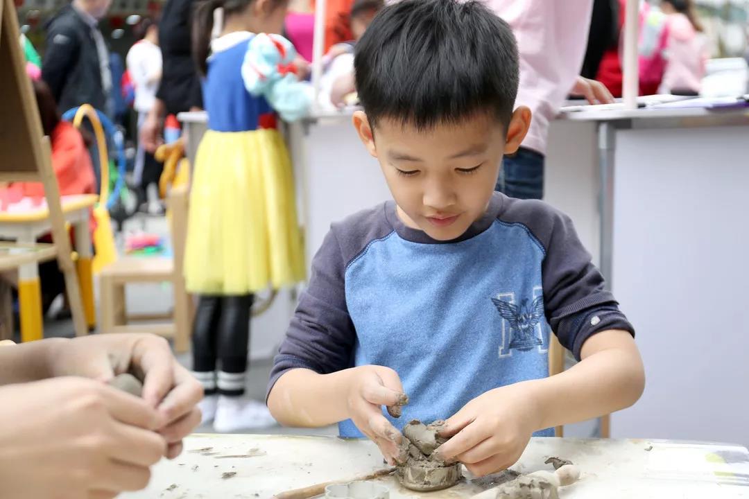 活动回顾 | 爱心传递，助力教育暨拔萃教育公益活动完美落幕！