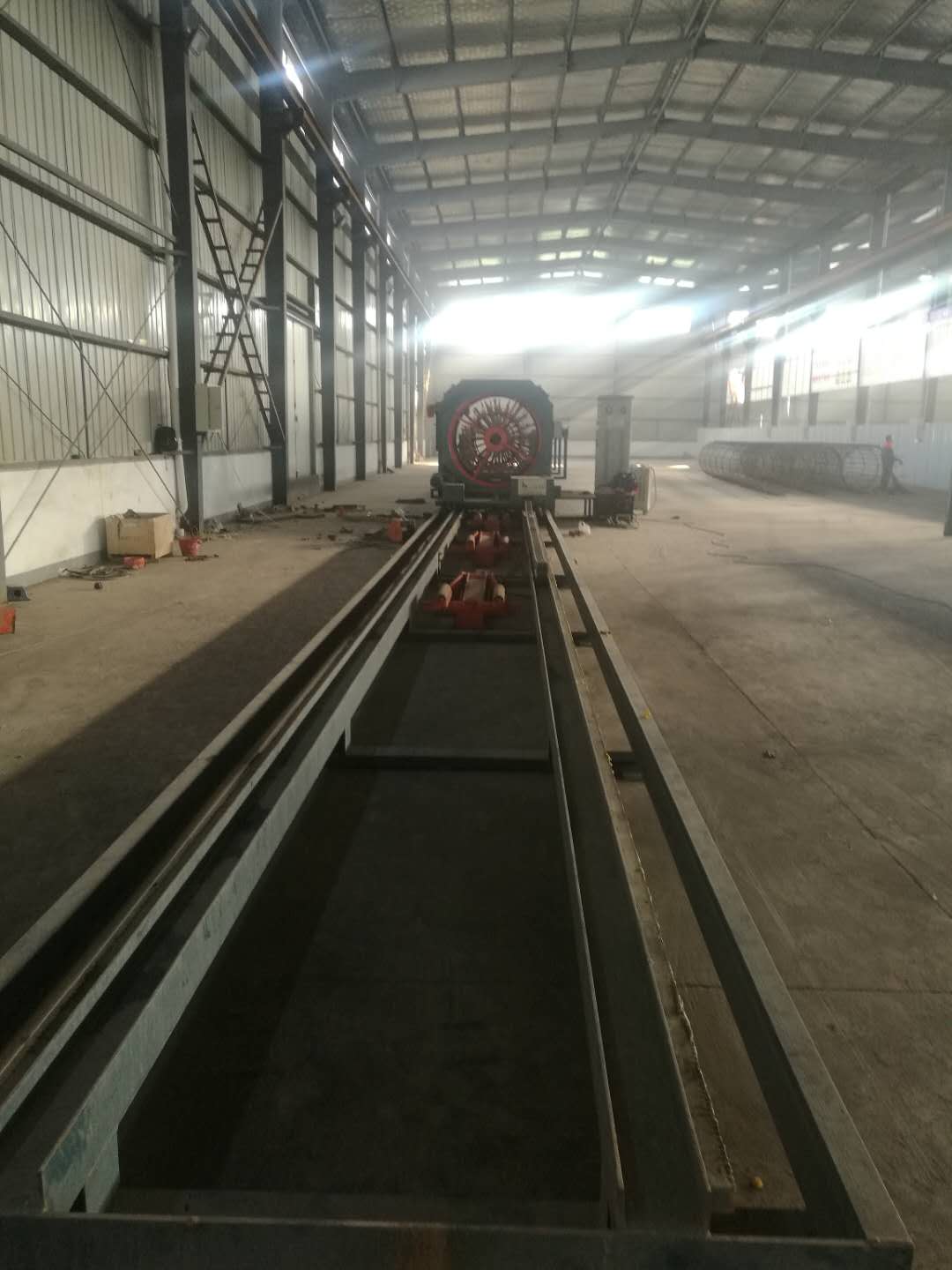 数控钢筋笼滚焊机从新疆搬迁至江苏淮安