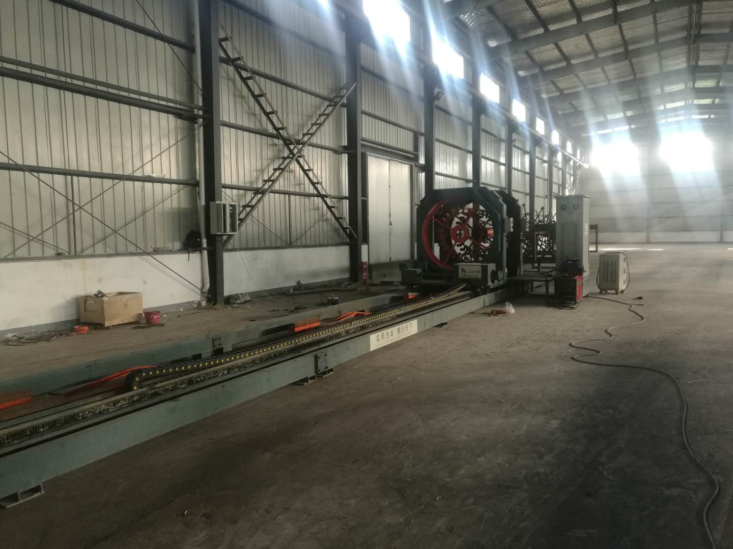 数控钢筋笼滚焊机从新疆搬迁至江苏淮安
