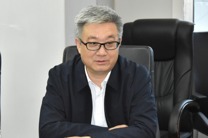 第六屆“深圳市質量強市金質獎章”考察組蒞臨建藝集團