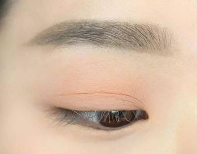 美妆小贴士— —眉毛·眼线这样画,在线提升颜值 美妆小贴士— —眉毛·眼线这样画,在线提升颜值