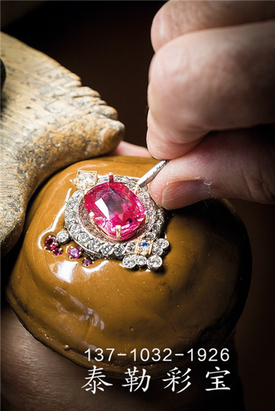 红宝石历史的由来 为何红宝石如此受喜爱