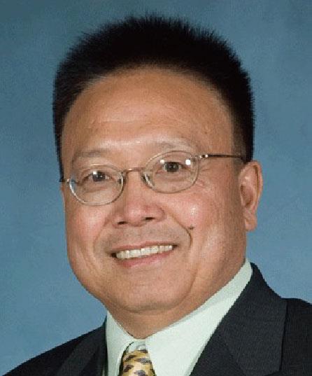周新华
