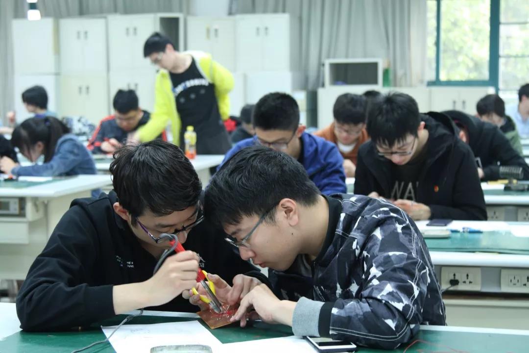 华科星电气|富士电机与浙江大学携手焊接大赛