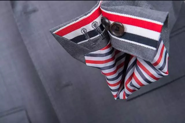 西服定制的细节注意事项 西服定制的细节注意事项