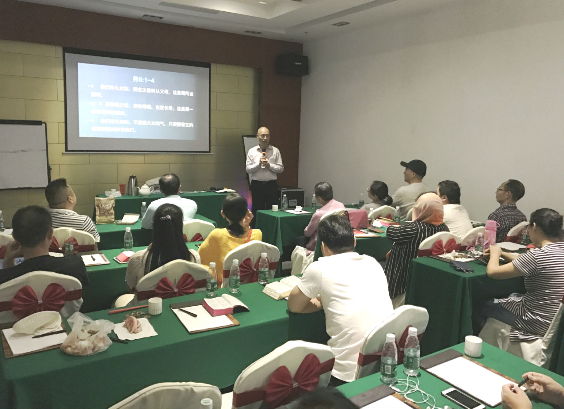 青年团契东山珍珠岛退修会 青年团契东山珍珠岛退修会