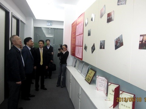 普陀区王鹏副区长莅临上海普世律师事务所视察指导 普陀区王鹏副区长莅临上海普世律师事务所视察指导