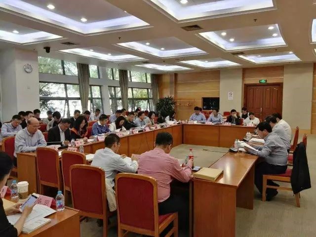 刘斌律师应邀出席普陀区新的社会阶层代表人士座谈会并作交流发言 刘斌律师应邀出席普陀区新的社会阶层代表人士座谈会并作交流发言