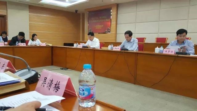 刘斌律师应邀出席普陀区新的社会阶层代表人士座谈会并作交流发言 刘斌律师应邀出席普陀区新的社会阶层代表人士座谈会并作交流发言