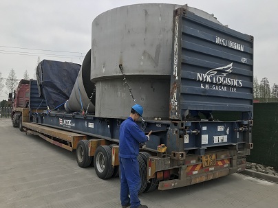 Complete set of equipment for Indian washing powder production line is delivered